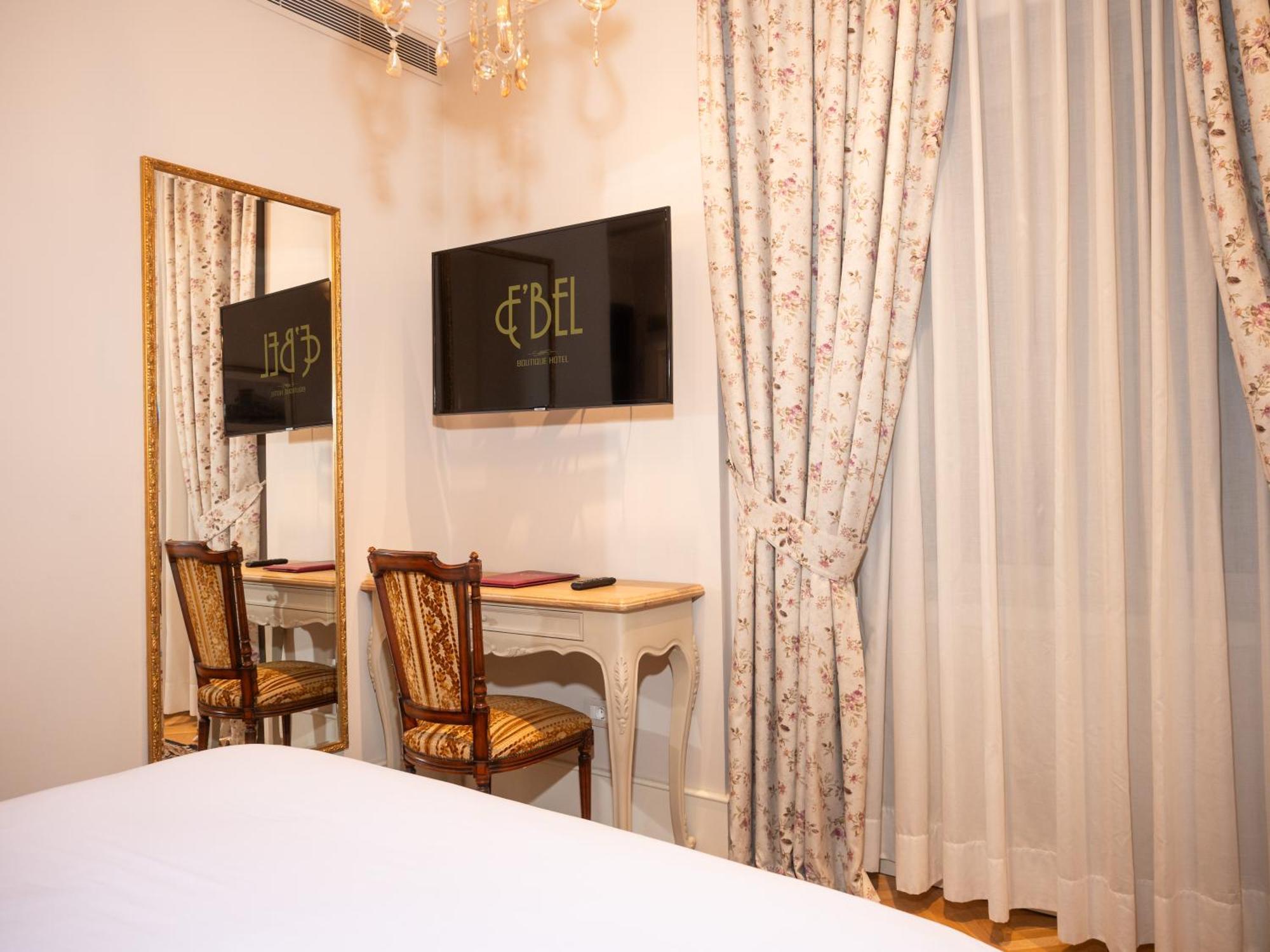 Ebel Boutique Hotel Тирана Екстер'єр фото